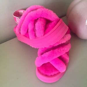 BRAND NEW- Neon Pink Women’s Disco Open-Toe Slip-On Cross Slide- Size 8